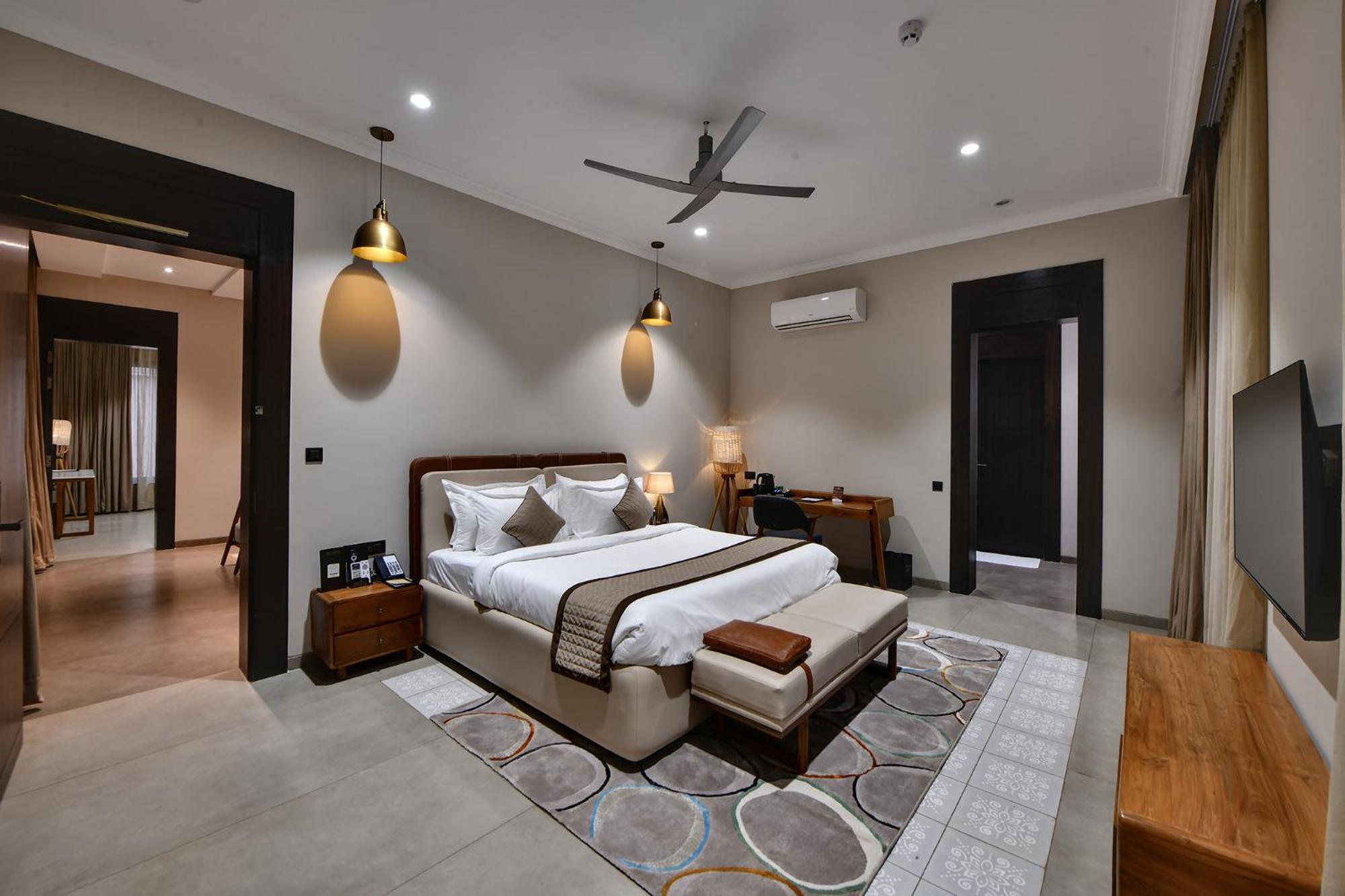 Maira Resort And Convention Centre Rāipur Eksteriør billede