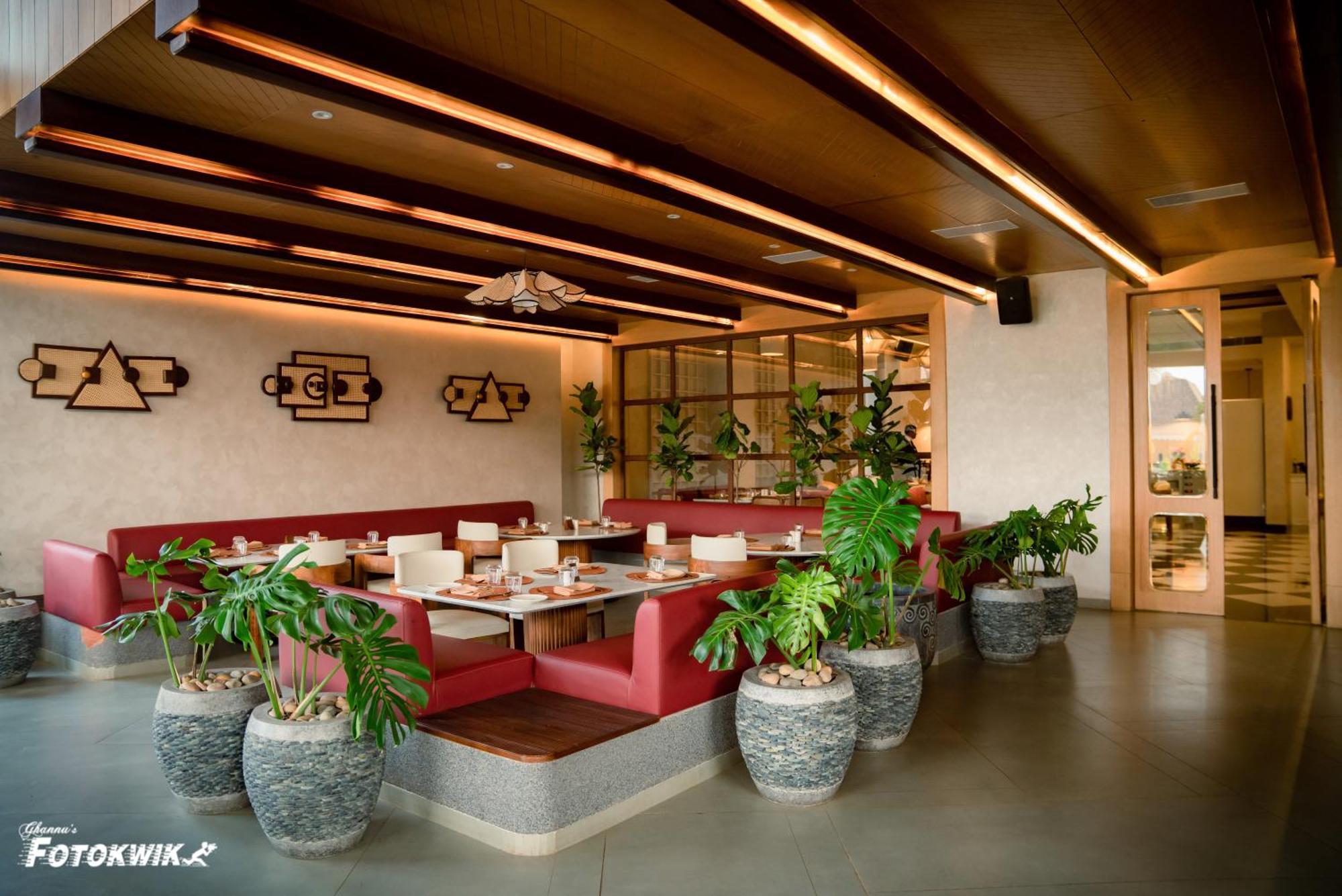 Maira Resort And Convention Centre Rāipur Eksteriør billede