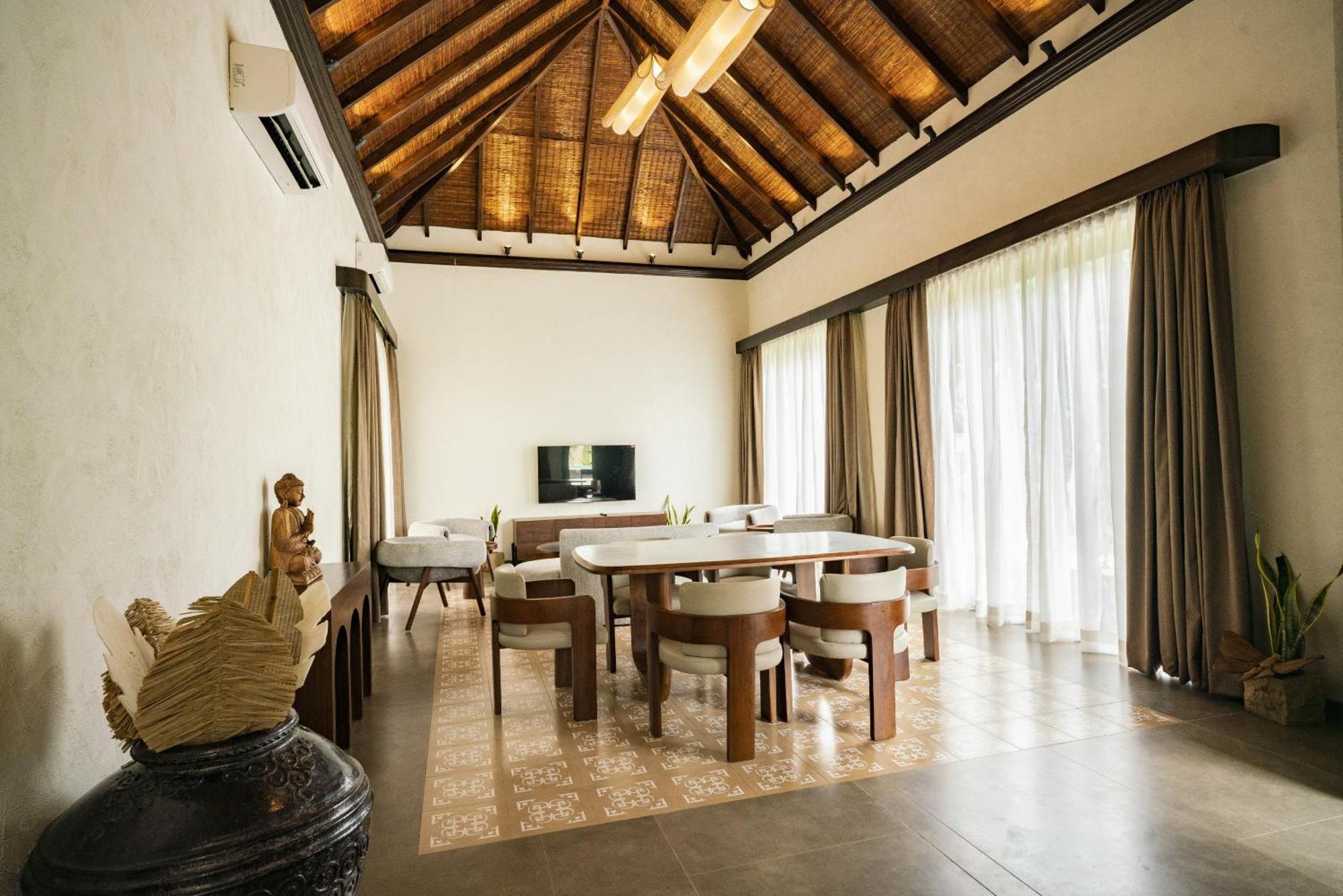 Maira Resort And Convention Centre Rāipur Eksteriør billede