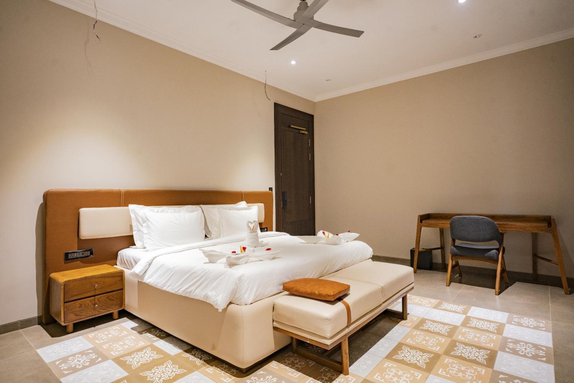 Maira Resort And Convention Centre Rāipur Eksteriør billede